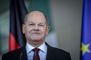 O. Scholzas pritaria M. Ruttės kandidatūrai į NATO vadovus