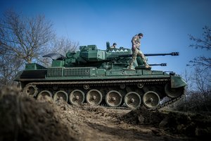 Artėjant antrosioms Rusijos invazijos į Ukrainą metinėms, JAV skelbia apie naujas sankcijas