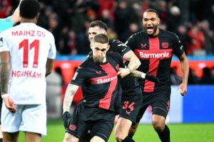 Pralaimėjimo skonio nežinantys „Bayer“ futbolininkai ir toliau artėja titulo link