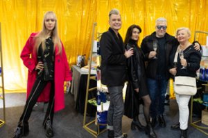 Naujovę pristatantis Karolis Murauskas sulaukė svečių: tarp jų – ir Gediminas Juodeika su mylimąja