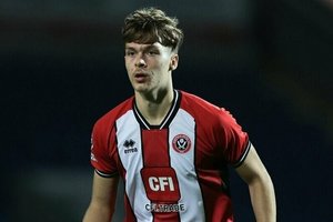 Anglijos „Premier“ lygoje – seniai regėtas vaizdas: mačui registruotas 16-metis lietuvis