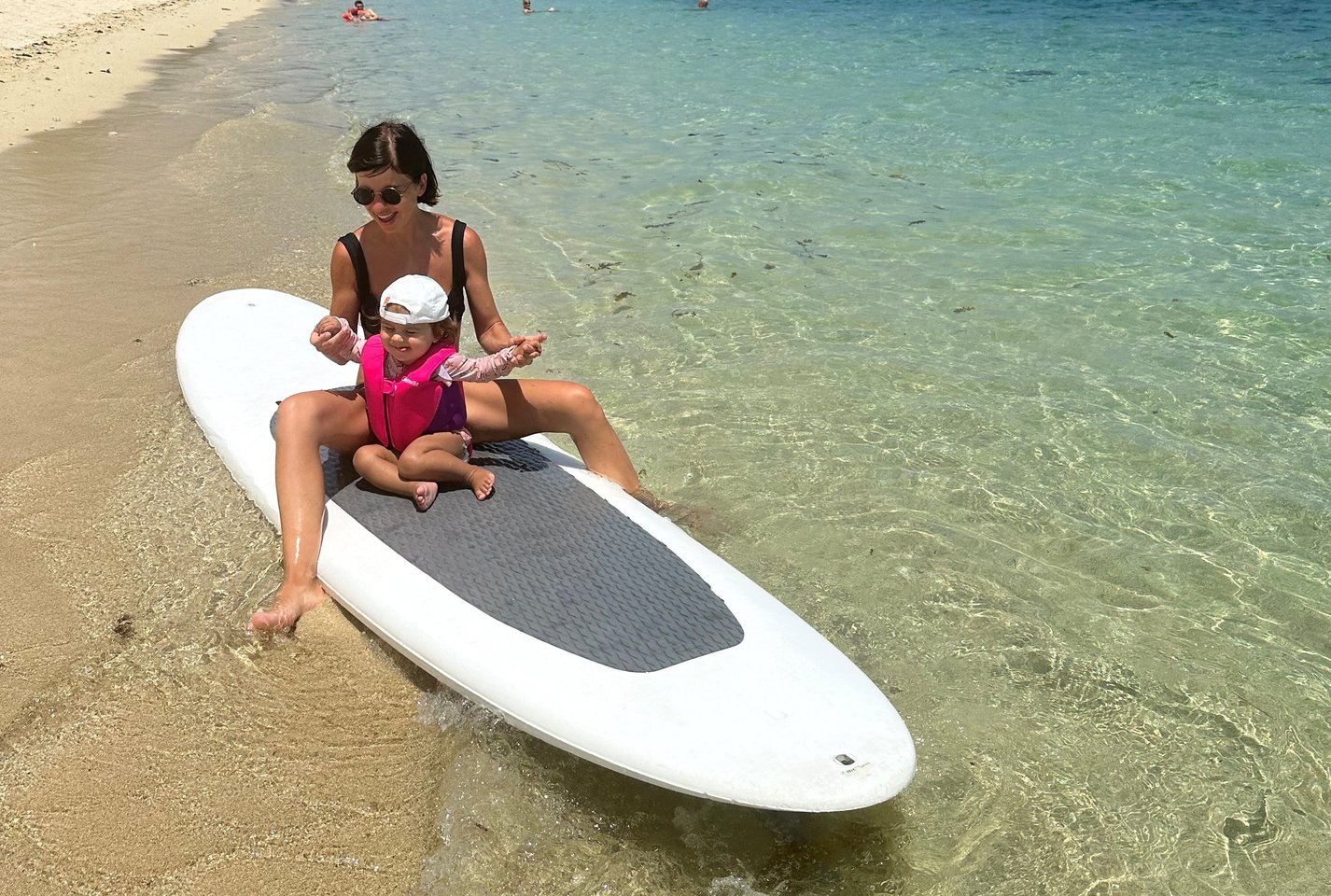  Simona Albavičiūtė-Bandita su dukra Maja.<br> Pranešimo spaudai nuotr.