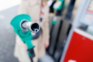 Nebegalime pasigirti pigiausiais degalais Baltijos šalyse: dyzelino kainos jau aplenkė Estiją