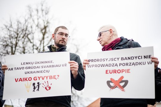 Pirmadienį Vilniuje prie Lenkijos įvyko protesto akcija dėl ūkininkų blokados Lenkijos–Ukrainos pasienyje.<br>J.Elinsko / ELTOS nuotr.