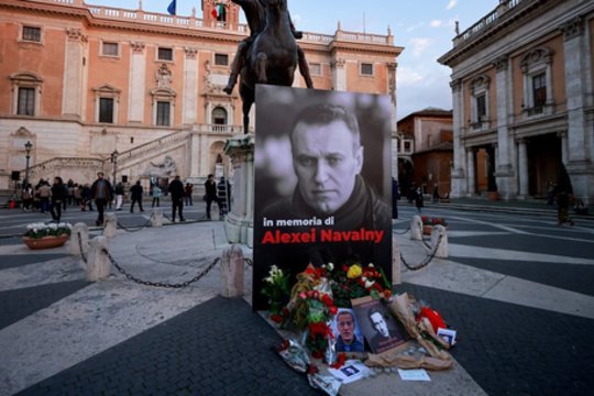 Siekiant palaidoti A. Navalną – problemos dėl šarvojimo salės: artimieji prašo pagalbos
