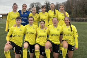 „Gintros“ futbolininkės įteikė niuksą turnyro šeimininkėms „LND Lazio“