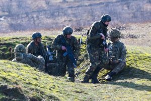 Paryžius patikslino, kokioms operacijoms Ukrainoje gali prireikti Europos karių