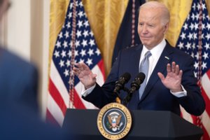 J. Bidenas pripažintas tinkamu eiti pareigas