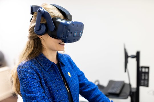 Virtuali realybė padeda kenčiantiems dėl galvos svaigimo.