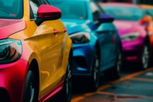 Pernai Lietuvoje įregistruota daugiausiai naujų automobilių Baltijos šalyse: koks populiariausias