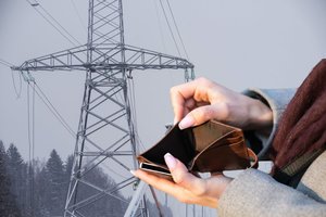 Fiksavo istorinę dieną: jei tiekėjai nebūtų apsirikę, už elektrą būtumėte sumokėję žymiai mažiau