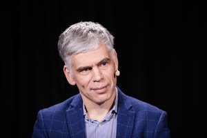 Istorikas A. Streikus apie poreikį pertvarkyti LGGRTC veiklą: jei nebus nieko keičiama, centras numirs natūralia mirtimi