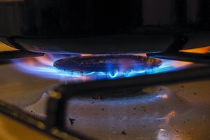 Dujos pinga: „GET Baltic“ biržoje vasarį kainos mažėjo 24 proc.