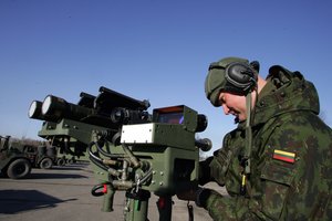 Pernai kariuomenė fiksavo per 3,5 tūkst. prieš Lietuvą nukreiptų informacinių atvejų: vienas iš tikslų – silpninti valią gintis