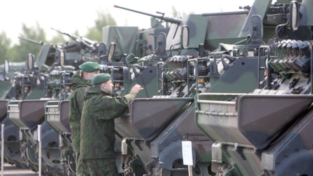 Pasigenda konkretumo dėl gynybos mokesčio: kalbos apie blogiausią scenarijų Lietuvai pasiekia kitą rezultatą