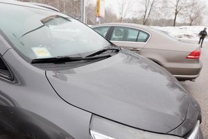 Pavežėjais dirbantys užsieniečiai kursto tautiečių nepasitenkinimą – esą padirba, nesumoka mokesčių ir išvažiuoja