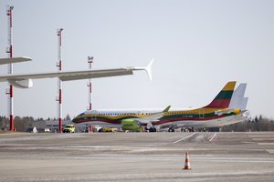 Nuo šios gegužės „Airbaltic“ vykdys du naujus tiesioginius skrydžius iš Vilniaus