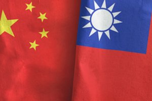 Kinija intensyvina bauginimo veiksmus prieš Taivaną