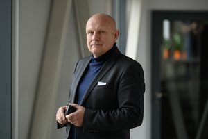 Teismas nepaskelbė nuosprendžio R. Ačui: toliau aiškinsis bylos aplinkybes, apklaus FNTT darbuotoją