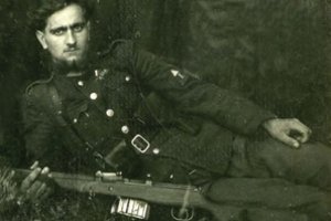 Partizano Vanago dukra: branginu ir saugau tragiškai žuvusio Vaclovo Voverio-Žaibo nuotrauką