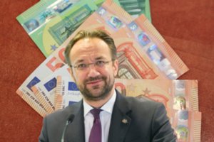 G. Šimkus atsakė, kada išties gali mažėti palūkanų normos: „Tai labai tikėtina“