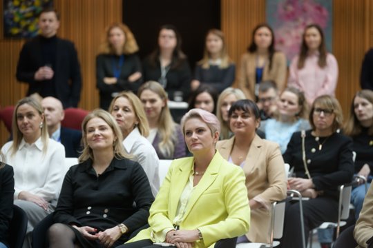 „Nasdaq“ prekybos sesiją pradeda „Varpo dūžiu už lyčių lygybę“.<br>V.Skaraičio nuotr.
