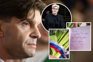 I. Vėgėlės akibrokštas I. Šimonytei: įteikė Rusijos vėliavos spalvomis apjuostą puokštę