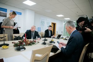 Seimas apsisprendė pratęsti parlamentinės VSD pranešėjo komisijos darbą