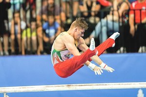 R. Tvorogalas Azerbaidžiane pasidabino auksu