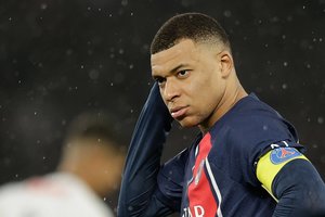 Trečiosios lygiosios iš eilės: PSG vėl barstė taškus Prancūzijoje