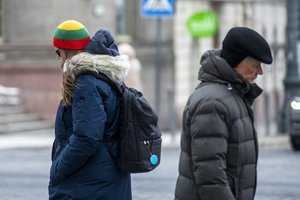Savaitės orų prognozė: po žvarbios pradžios grįš pavasariška šiluma – temperatūra kils iki 13 laipsnių