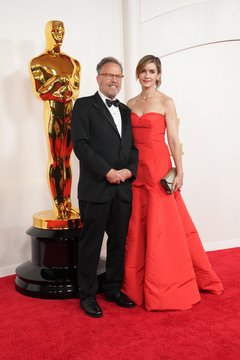 „Oskarų“ raudonuoju kilimu žengė Holivudo elitas.<br> ELTA-EPA nuotr.