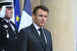 E. Macronas pritaria, kad Prancūzijoje būtų įteisinta savižudybė su pagalba