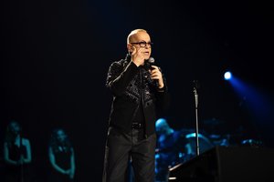 Po grandiozinio koncerto – dar viena džiugi žinia K. Kerbedžio gerbėjams