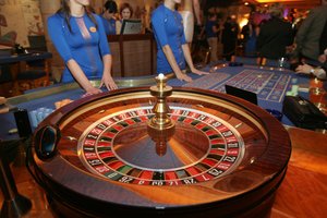 Nuomonės dėl azartinių lošimų reklamos draudimo išsiskiria – esą norima „paslėpti Nacionalinio stadiono ir „BaltCap“ aferas“