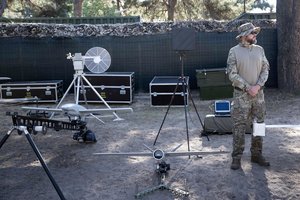 NSGK diskutavo apie galimybes Vilniuje įrengti dronų treniruočių trasą: savivaldybė mano, kad ji galėtų atsirasti Grigiškėse