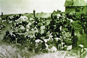 Vašingtone atidaroma paroda „Nuo sovietinės raudonos iki lietuviškos trispalvės: 50 kovos už laisvę metų“