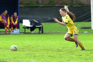 Jaunosios Lietuvos futbolininkės nusileido bendraamžėms iš Baltarusijos