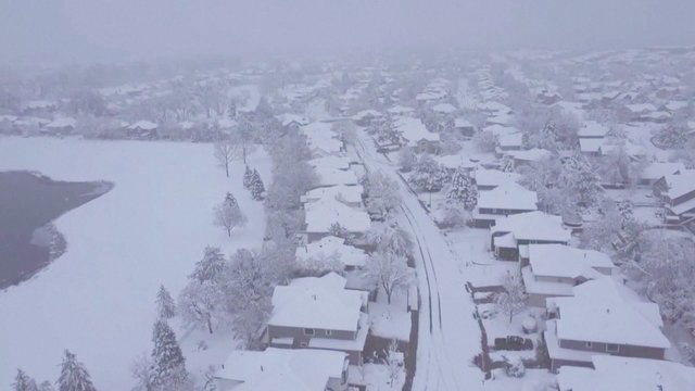 Kolorado valstiją užklupo žiemos audra: užfiksuota kone metras sniego