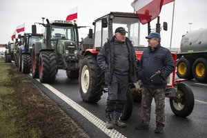 Lenkijos ūkininkai rengiasi blokuoti perėjas prie sienų su Vokietija ir Slovakija