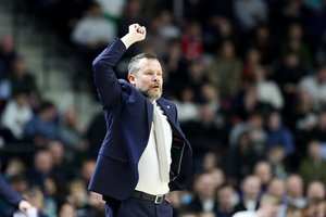 „Lūzeriais“ savo žaidėjus apibūdinęs „Ryto“ treneris G. Žibėnas: „Sumokėjome kainą, kad negerbėme varžovų“