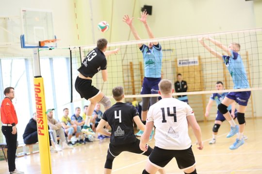 Savaitgalį Alytaus tinklinio centre įvyko „Meistro kodo“ Lietuvos vyrų tinklinio čempionato B pogrupio finalai.
