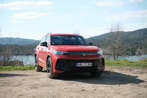 2024 m. „Volkswagen Tiguan“ testas: ko jam trūksta iki geriausio SUV