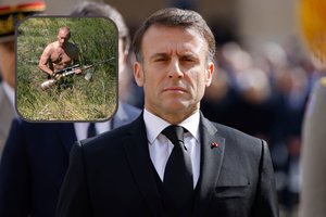 Paskelbtose nuotraukose – besiboksuojantis E. Macronas: įžvelgia žinutę V. Putinui