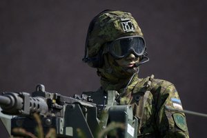 Estija paskelbė apie naują karinės pagalbos paketą Ukrainai