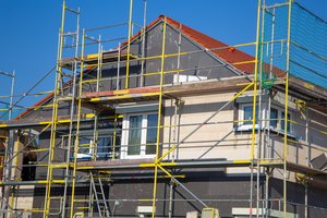 14,5 tūkst. – tiek eurų galite gauti savo individualaus namo atnaujinimui, jei nepramiegosite terminų  