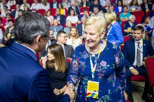 Ne vienerius metus su L. Kasčiūnu ir A. Anušausku dirbusi I. Degutienė: aš tą žmogų pažinojau visai kitokį