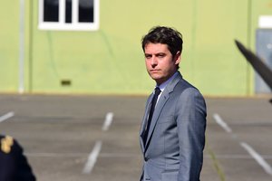 Prancūzijos premjeras: po išpuolio Maskvoje padidintas saugumo pavojaus lygis šalyje