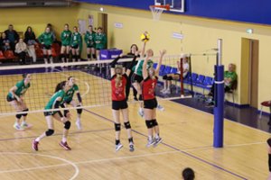 Dramatiškai jaunimo rinktinę palaužiusios Jonavos tinklininkės žengė į Lietuvos čempionato finalą