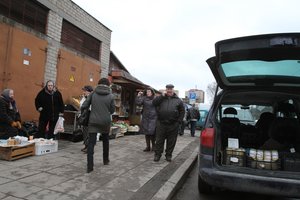 Prekiaujantiems šiomis prekėmis – ypatingas pareigūnų dėmesys: tikrins turgavietes, skelbimus internete